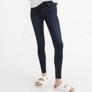 Abercrombie & Fitch Harper Low Rise Jean Legging Skinny Jean Size 27 4 Long